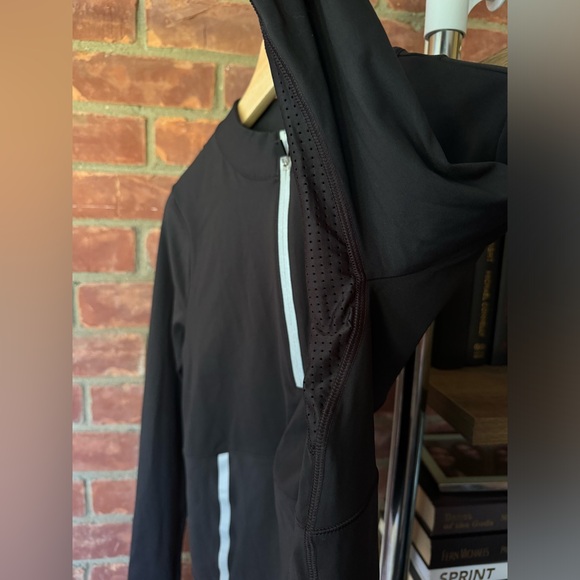 CALIA Run Reflective 1/4 Zip Long Sleeve M - Picture 6 of 7